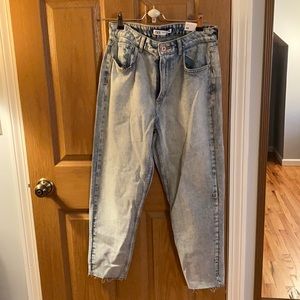 Zara Mom Fit  Jeans